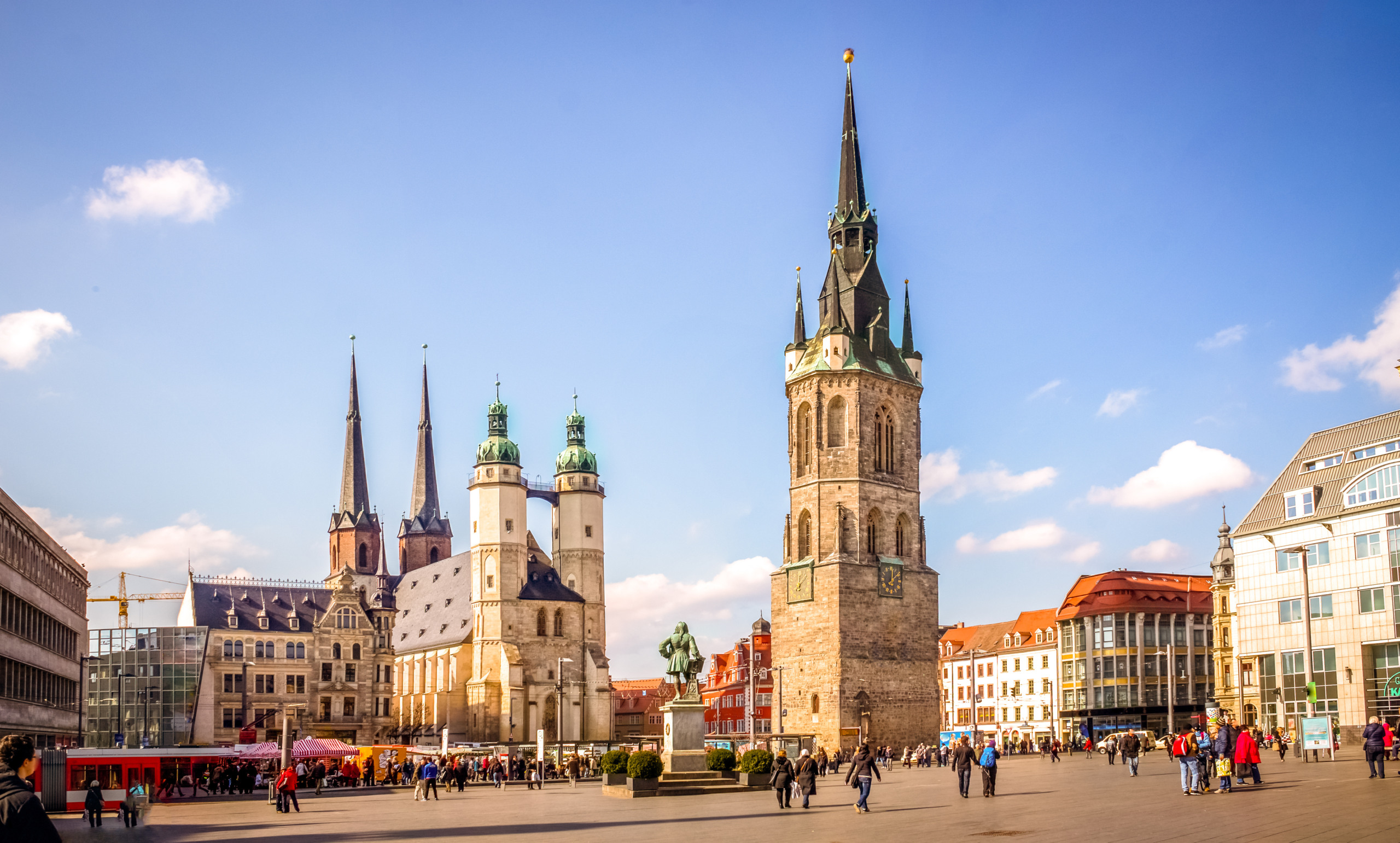 Markt und Kirche in Halle an der Saale
