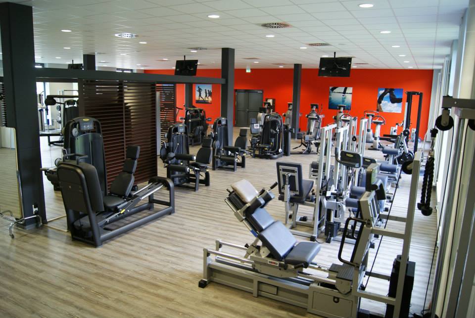TherapieCenter Marl Fitnessraum Gerätebereich im TherapieCenter Marl