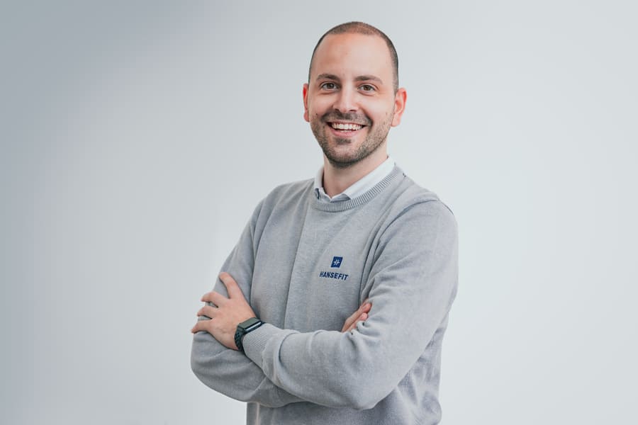 Portraitfoto von Tobias Sulz